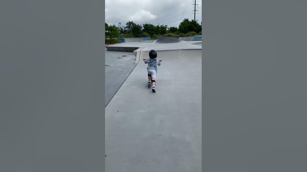 3 years old, Can ~ 180 - Jump in - Air out #scooter 3 years old, Can ~ 180 - Jump in - Air out #scooter