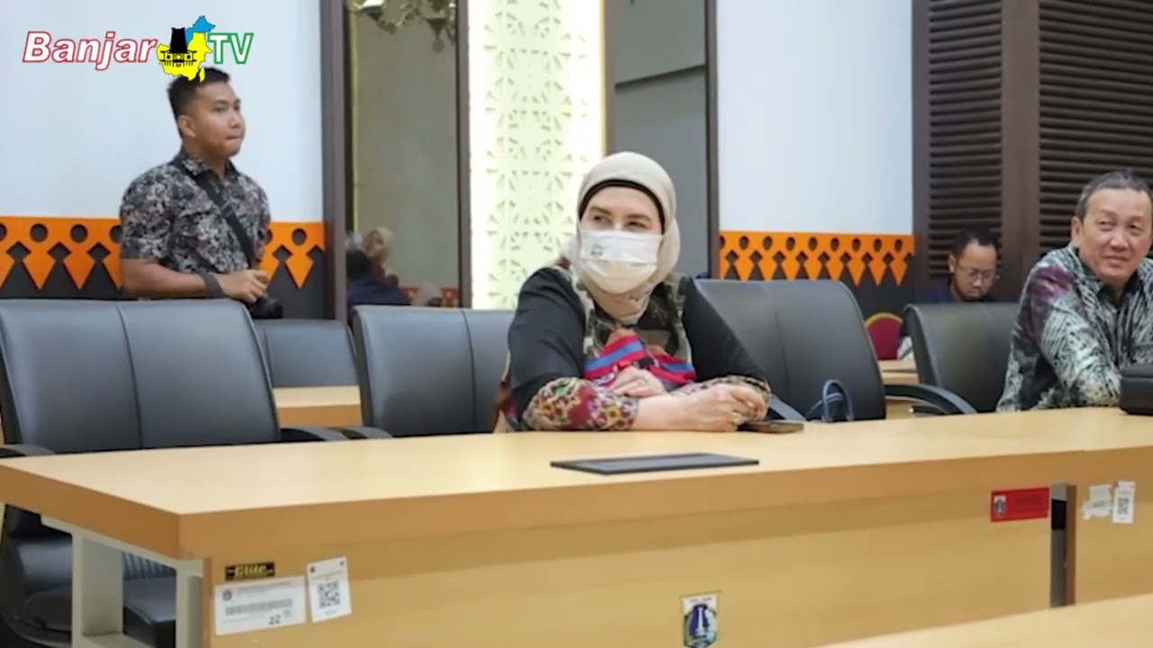 TINGKATKAN KUALITAS PENILAIAN BK AWARD DPRD KALSEL KUNJUNGAN KE DPRD DKI JAKARTA