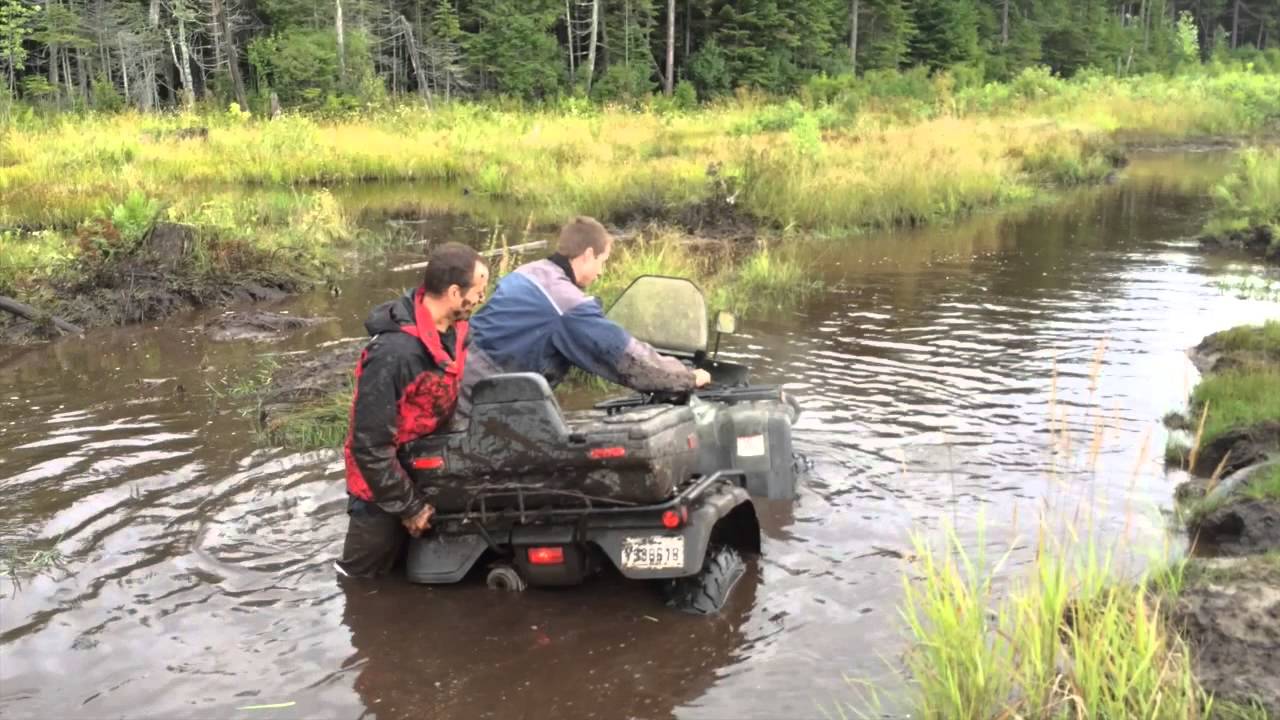 VTT dans la boue / ATV in mud SaintRaymond de Portneuf, Quebec YouTube