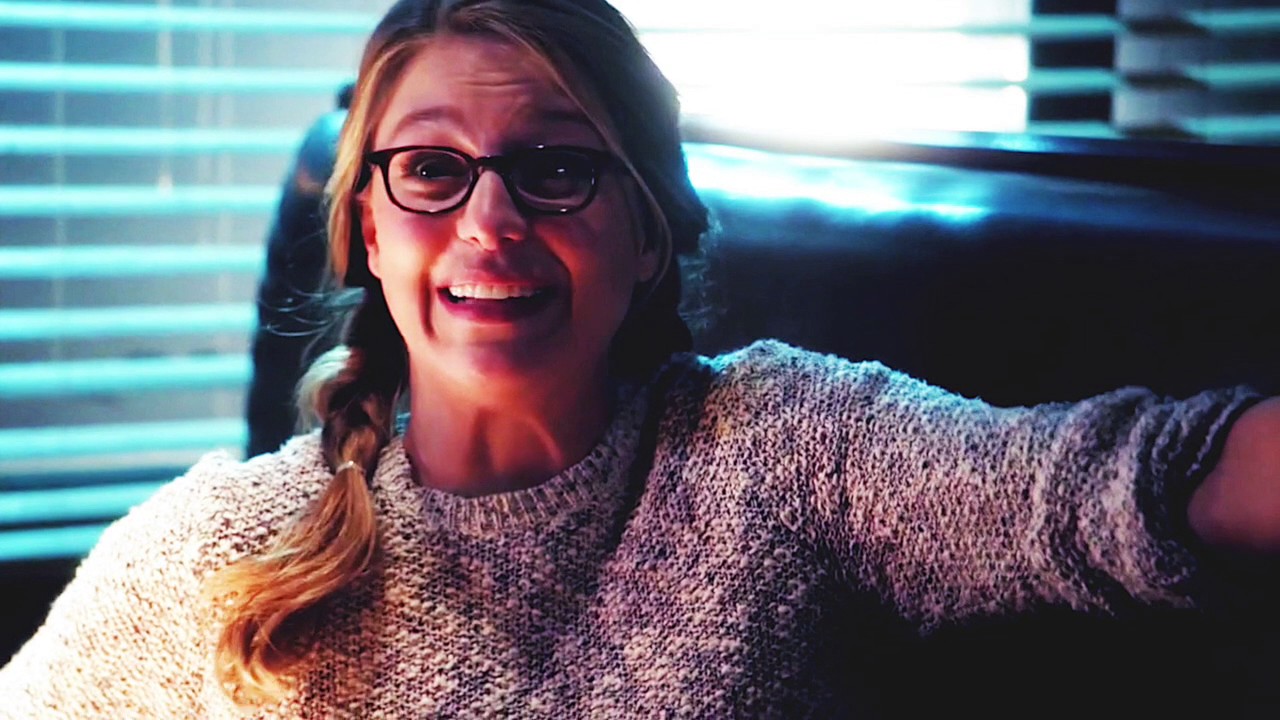 Supergirl || HUMOR || #TOOMUCHFUN