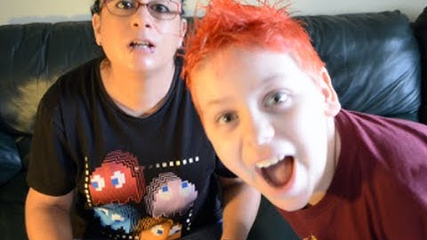 UNBOXING of NERD BLOCKS - CLASSIC /ARCADE GAME / & HORROR December 2014