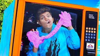 Making SLIME with a GIANT VENDING MACHINE! (Preston Mystery Slime Experiment)