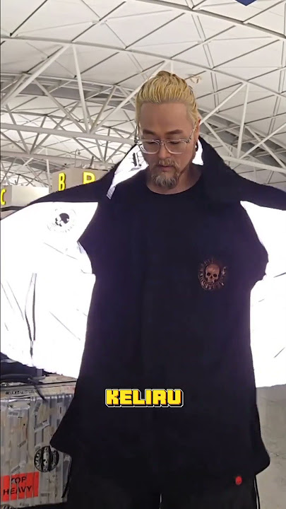 Jaket Paling Langka di Dunia! Bisa Menyala Sendiri?!