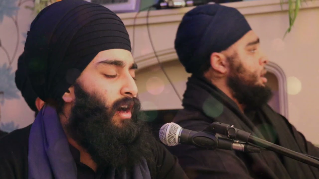 Bhai Harsimran Singh Lalli - ਆਪੇ ਛਿੰਝ ਪਵਾਇ ਮਲਾਖਾੜਾ ਰਚਿਆ - Gravesend Rainsabai - 6 Nov, 2021