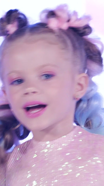 Viviana Lapti -Unicorn