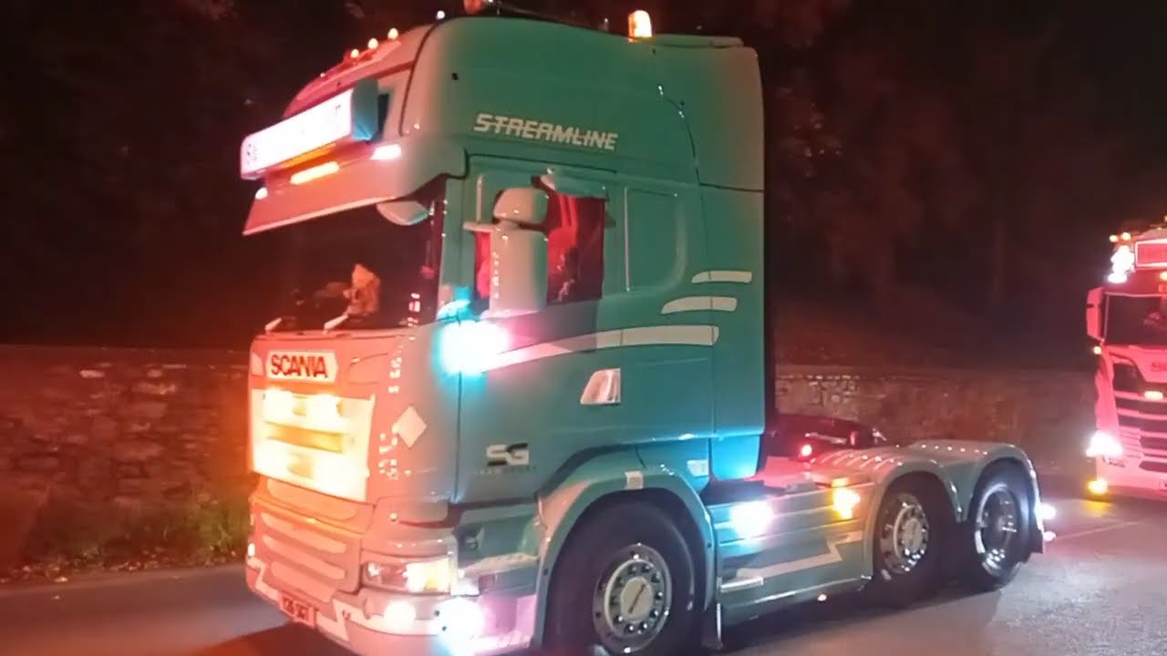 Honiton Carnival 2024 Super Mario Brothers And Lots Of Lorries