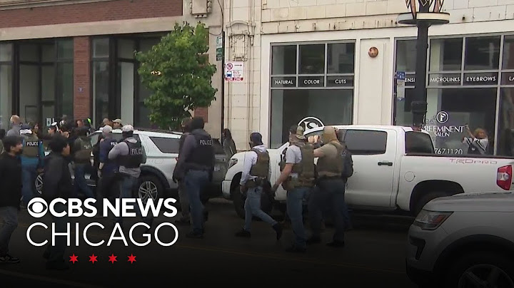 Immigrant rights leaders speaking out against Trump's immigration policies during Chicago rally thumbnail
