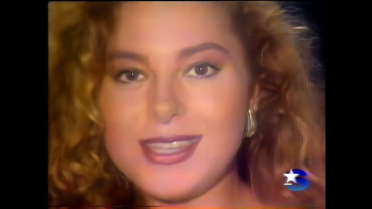 Aylin Livaneli - Bana Müsade  (4K-Upscale)