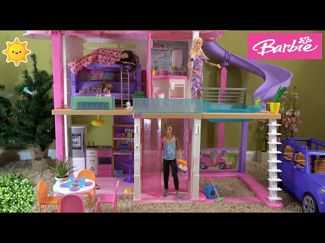 Barbie Sisters at Barbie Dream House Story: Chelsea Tricks Barbie and Ken Fun Day class=