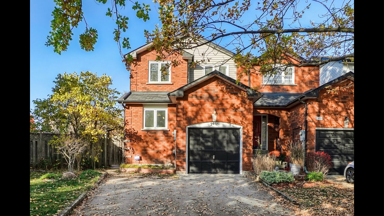 2461 Stefi Trail, Oakville Home for Sale Real Estate Properties for