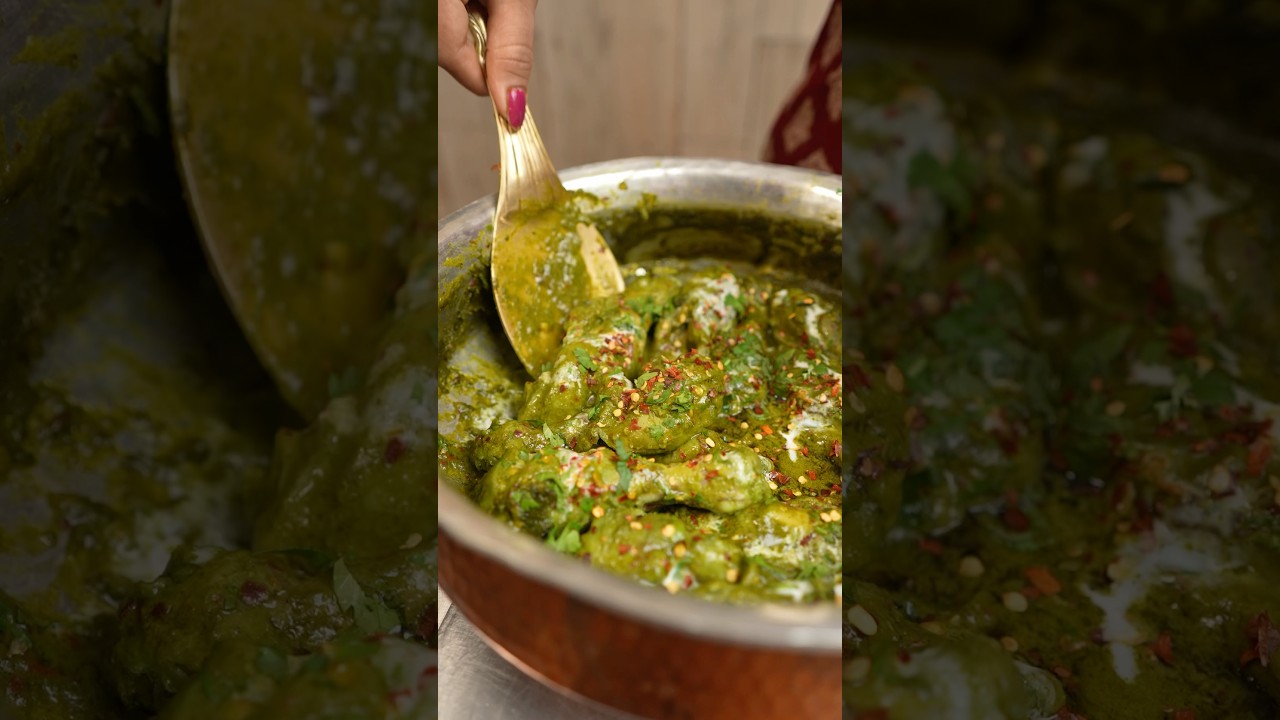 Andra Style Green Chilli Chicken 