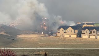Hundreds of homes destroyed in Colorado wildfires