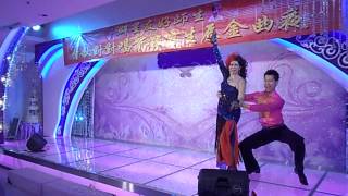 DSCN1029.AVI豹媽一表演森巴舞