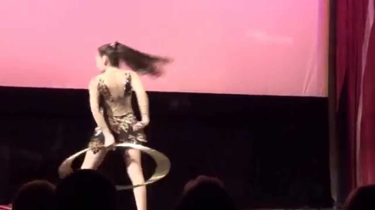 Екатерина Антипина, номер с обручами - YouTube