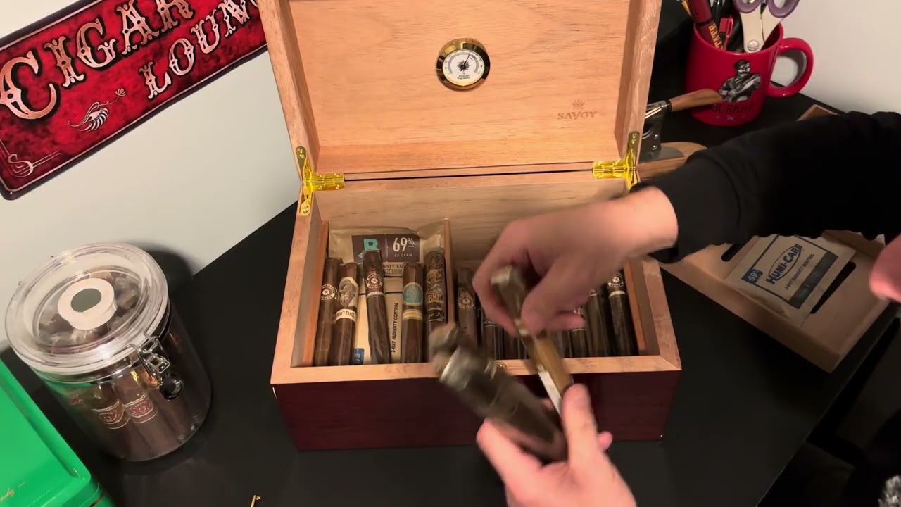 ASMR Ashton Savoy Cigar Humidor Fill