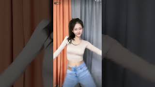 暴暴同学~20230301205237