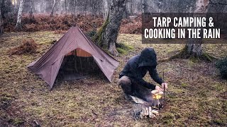 Solo Camping in the Rain with a Tarp | Campfire Cooking on the Bushbox XL | Bushcraft
