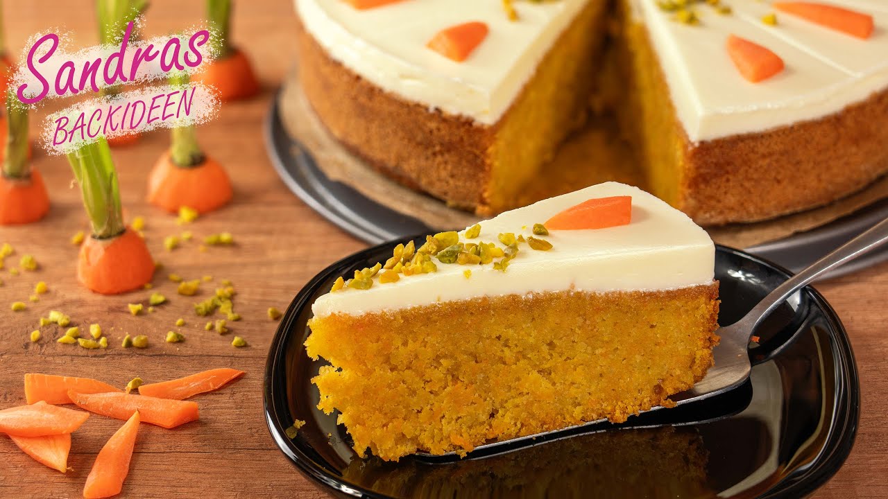 Saftiger Rüblikuchen mit cremigem Frischkäse-Frosting – leckeres Osterrezept