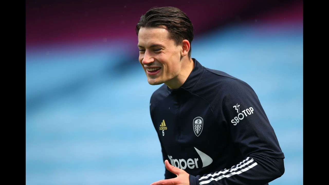 Football fans blast concussion rules as Leeds' Robin Koch suffers blow