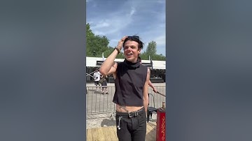 🖤🖤🖤#yungblud#fan#fanaccount #fantime #bludfest#festival