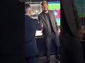 🔵Hansi Flick, Rafa Yuste y Ronald Araujo reciben los títulos de La Liga y la Supercopa de...