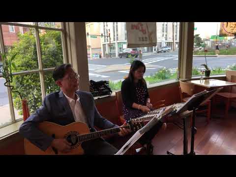 1. Lao Duang Duen - Khim & Guitar (ลาวดวงเดือน)