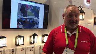 CES 2018 Maximus Lighting Outdoor Smart Security Light with camera