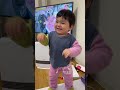 小さい頃の映像を見て自分の真似をする男の子　#カイくん