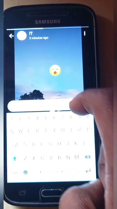 #Give reply in whatsapp status with emoji #shorts 😲😍
