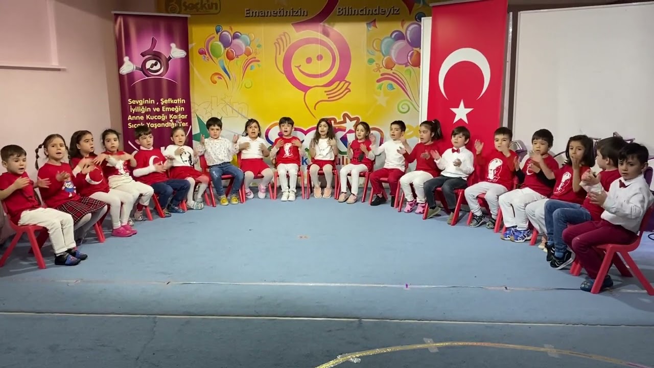 23 Nisan Şarkısı - Tuncer Ediz Toksoy - beden perküsyonu