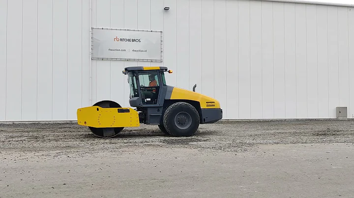 2015 Dynapac-Atlas Copco CA2800D Vibratory Roller | Moerdijk, NLD Timed Auction 1- 3 December, 2021