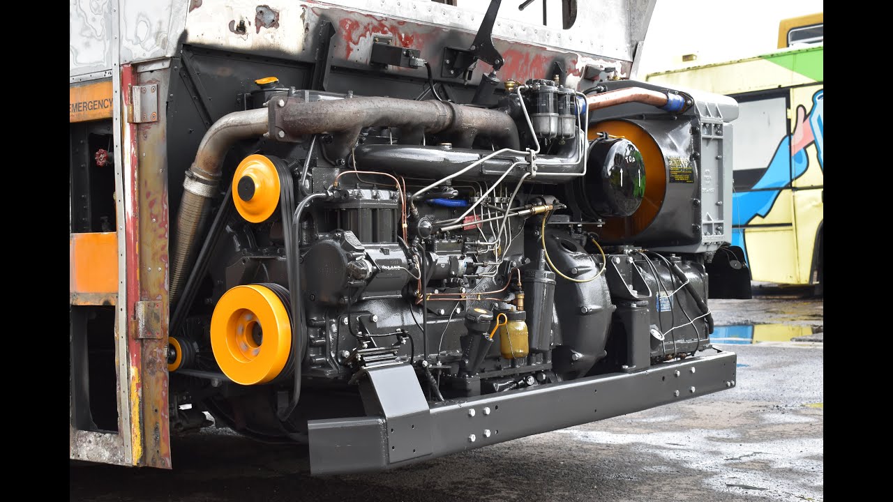 176 AVK176V Leyland Atlantean Engine Bay Makeover