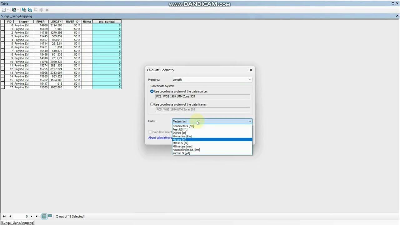 How to determine coordinate points and calculate area in arcmap 10 8