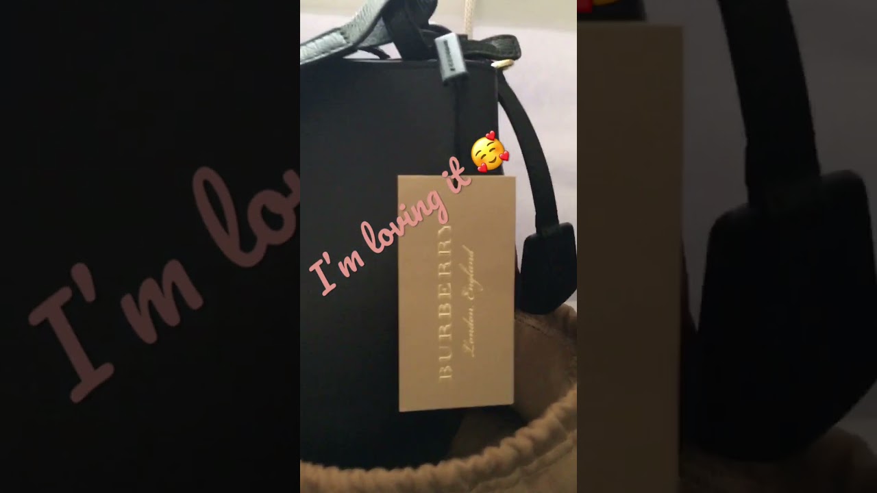 BURBERRY BUCKET BAG 