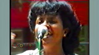 Ilfinesh Qannoo - LIVE 1992 @ Gullele, Finfinne (Oromo Music)