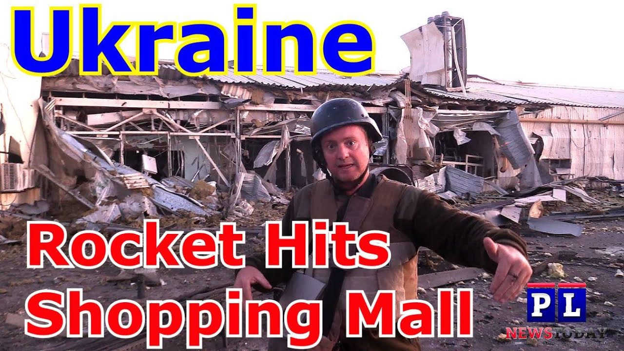 Украинская ракета попала в торговый центр в центре Донецка
