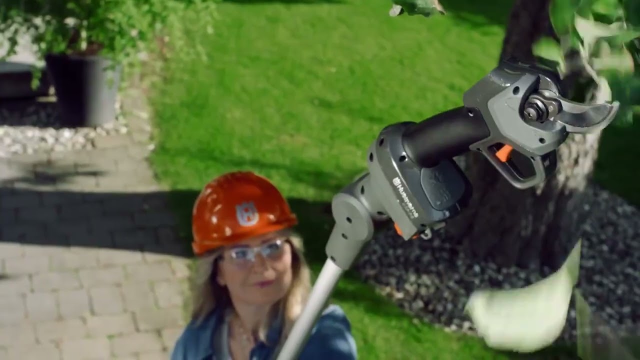 Новинка! Акумуляторний секатор Husqvarna Aspire PS30X-P4A