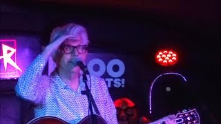 "The North Pole Express" Nick Lowe & Los Straitjackets - BCN 2016