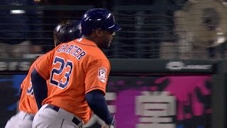 HOU@SEA: Carter ties it with three-run blast in 6th
