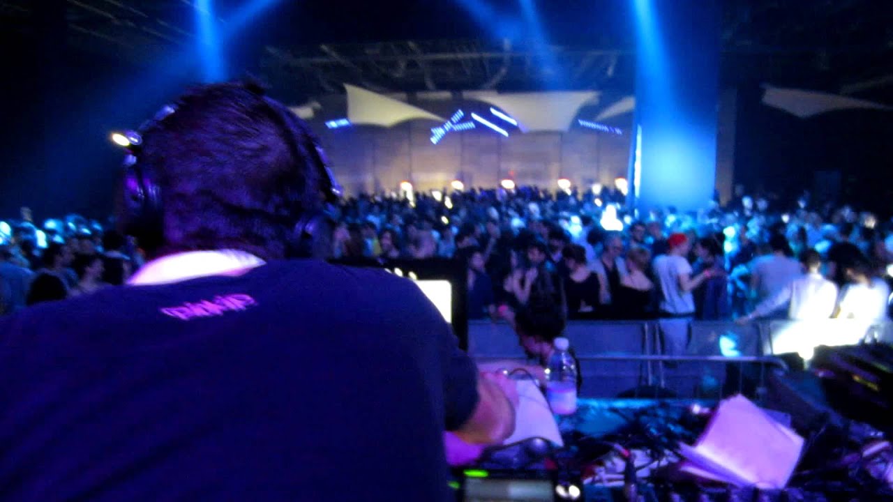 DGP - Digital Genetic Pasta @ FUTURAMI milano international design week 2012 closing party by DDN