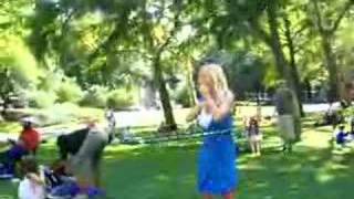Hula Hoooop
