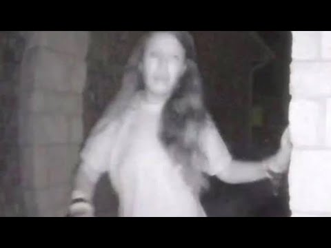 Как выглядит белая женщина Montgomery TX Sheriff: woman in doorbell video identified, neighbor deceased at 