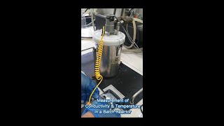 Measurement of Conductivity & Temperature in Batch Reactor