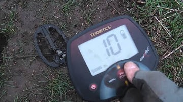 Teknetics eurotek pro depth test with hammerd coin