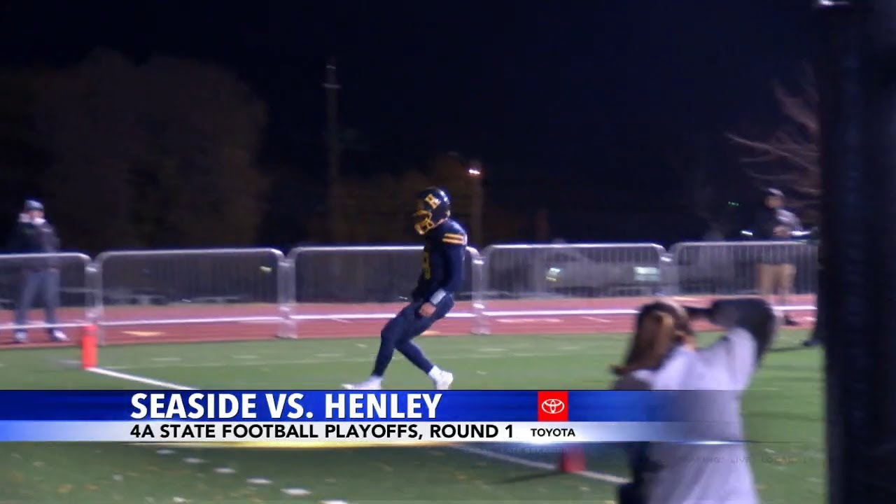 Henley stays hot in their first playoff game