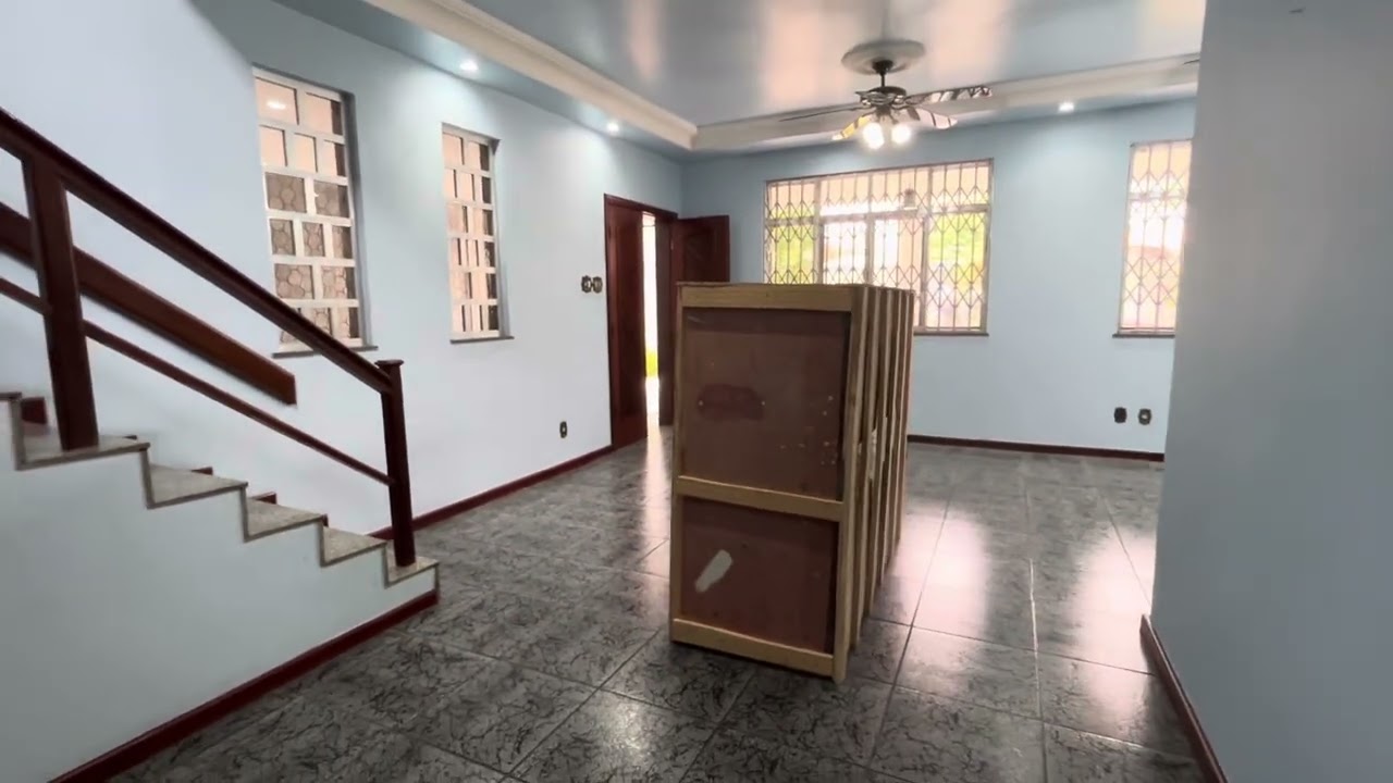 Casa duplex à venda na Vila da Penha