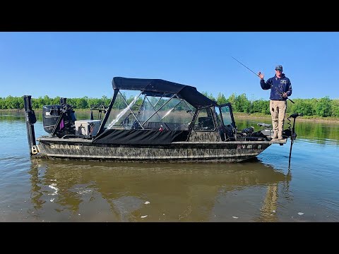 Boat Camping On The RIVER OF GIANTS!!! (Drag burners)
