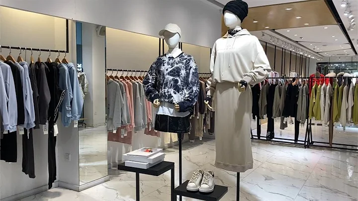 更新最新服装款，2023流行趋势，知名时尚品牌系列，背心款，唯美晚礼服 - 天天要闻