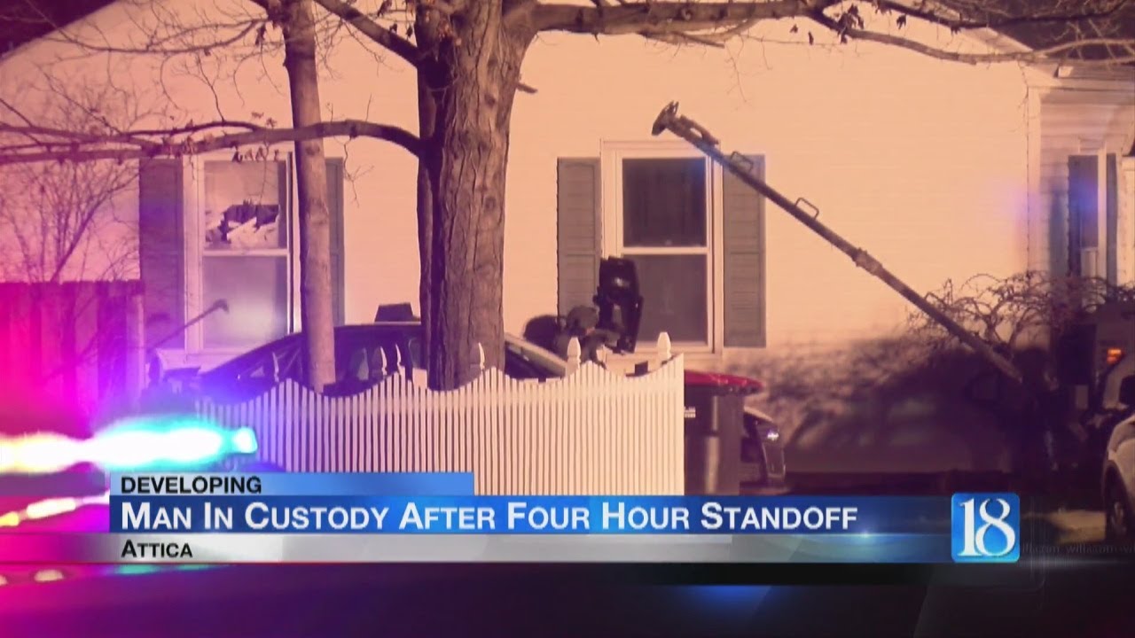 Man in custody after police standoff in Attica - YouTube