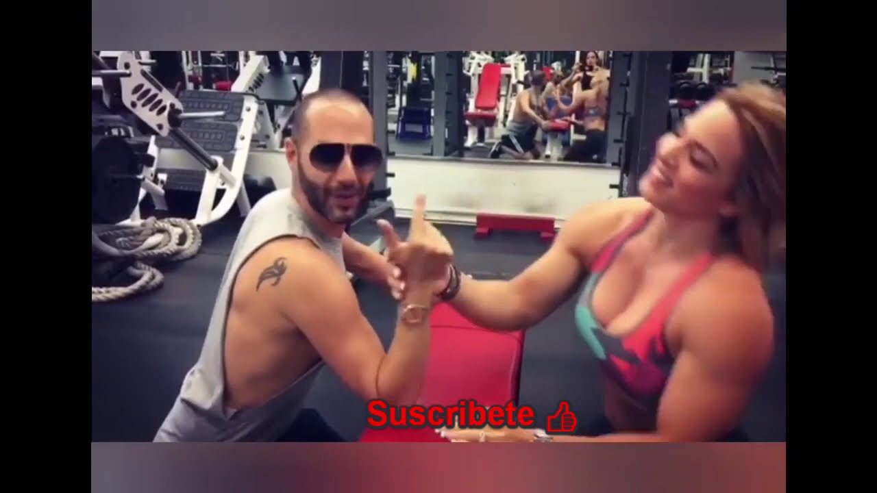 INCREIBLE!! Mujeres VS Hombres echando Pulsos